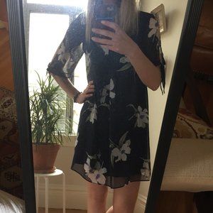 Navy Floral Short V Neck Dress